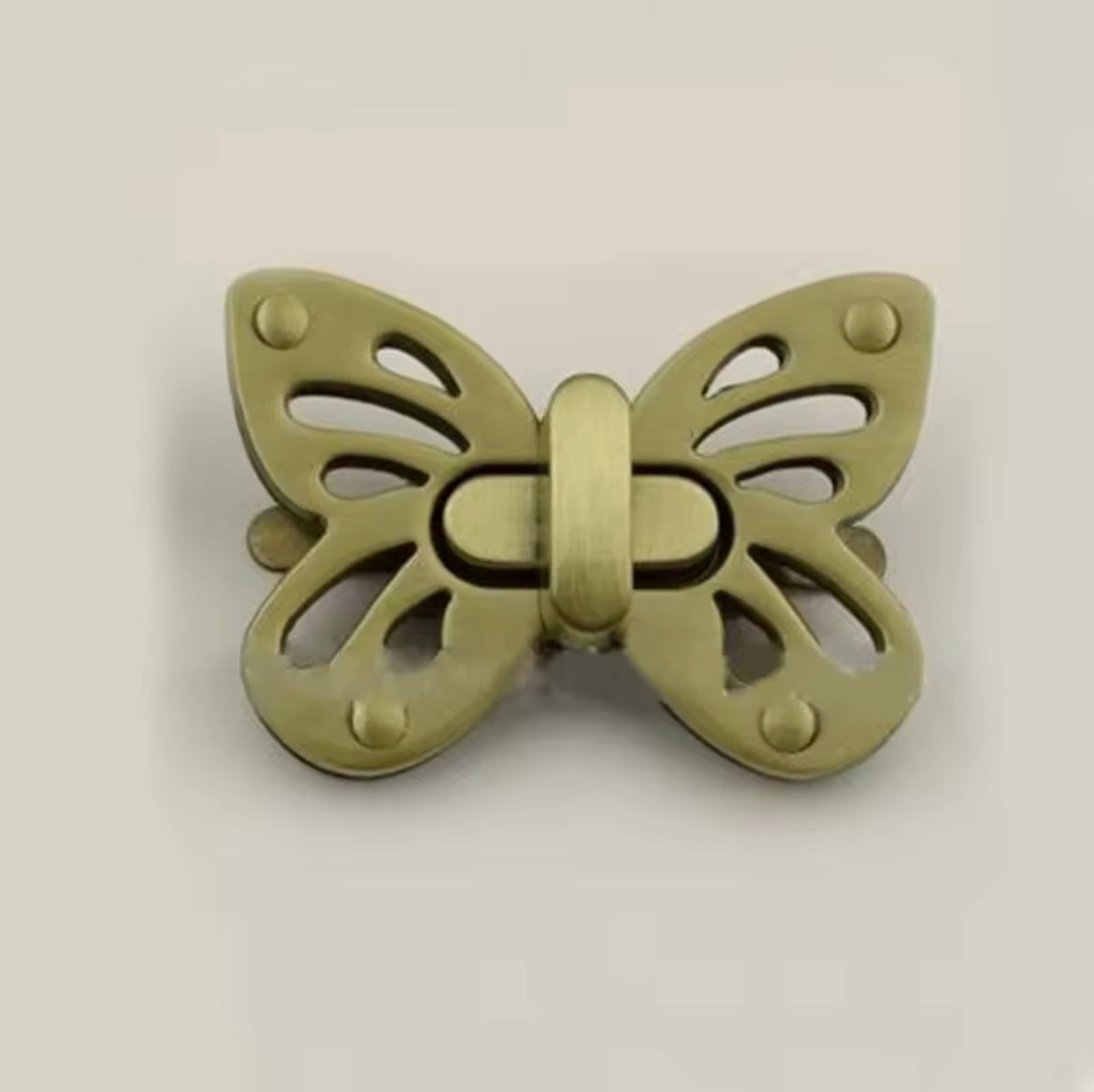 Broche de mariposa